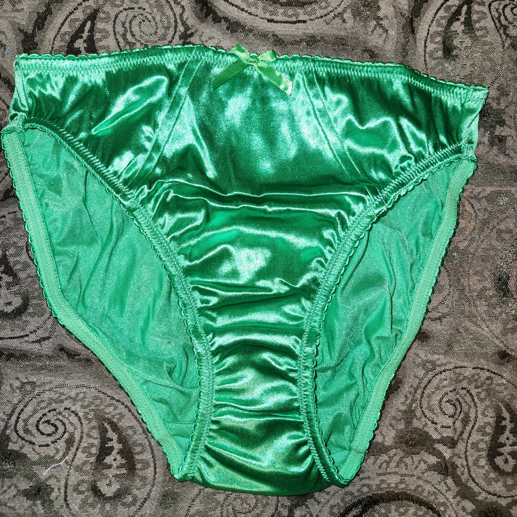 NEW Green K&L Fancy Satin Princess Katie MEDIUM